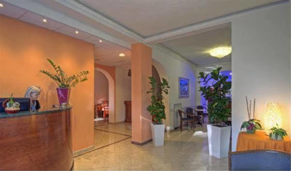 Hotel Firenze Viareggio Exteriör bild
